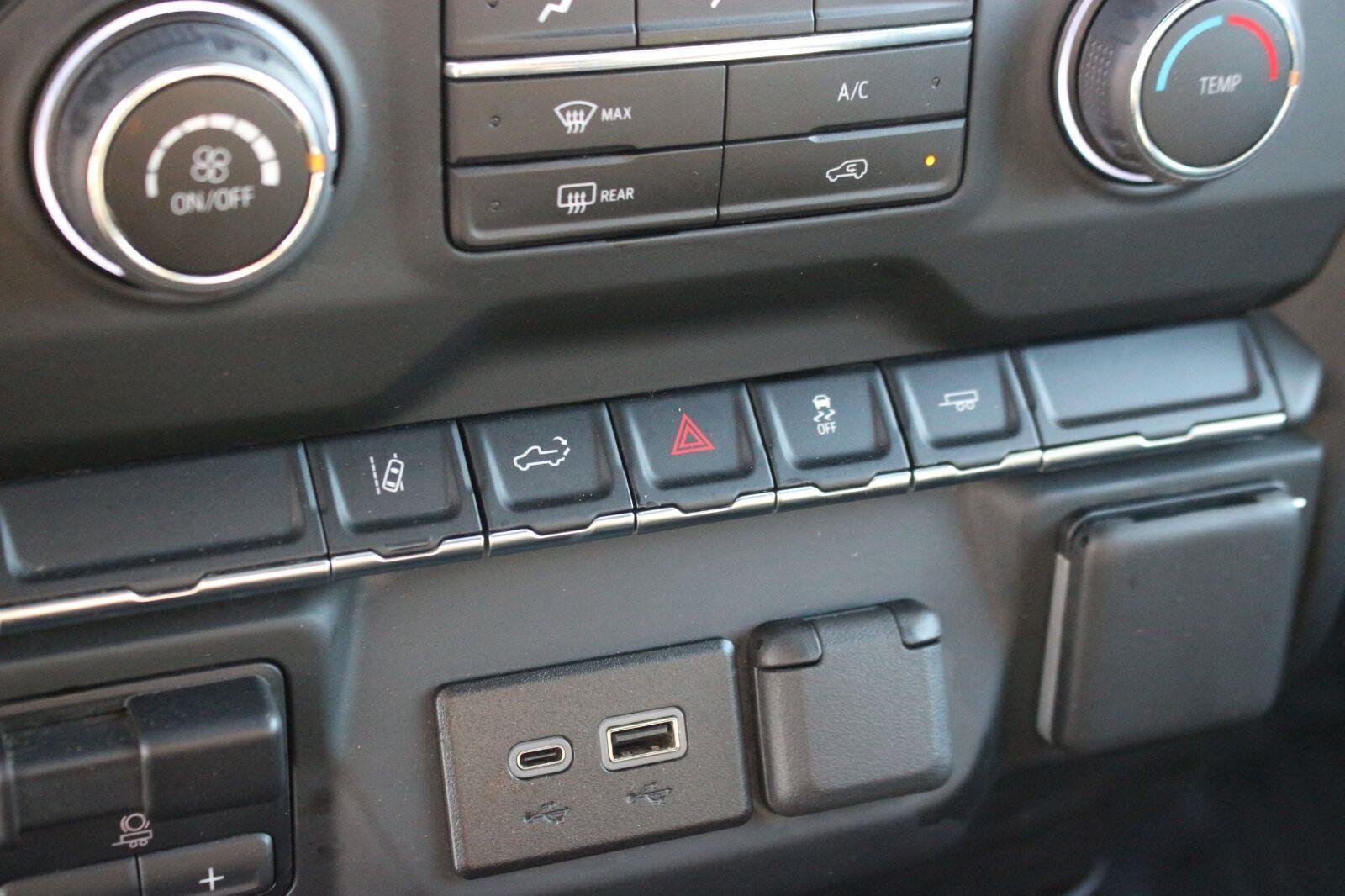 Used 2025 Chevrolet Silverado 2500 W/T w/ WT Convenience Package RWD image 26
