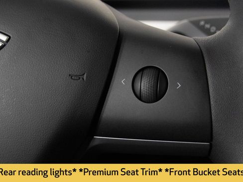 Used 2020 Tesla Model Y Long Range image 31