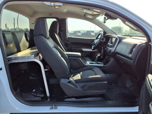 Used 2022 Chevrolet Colorado LT w/ Fleet Safety Package RWD image 24