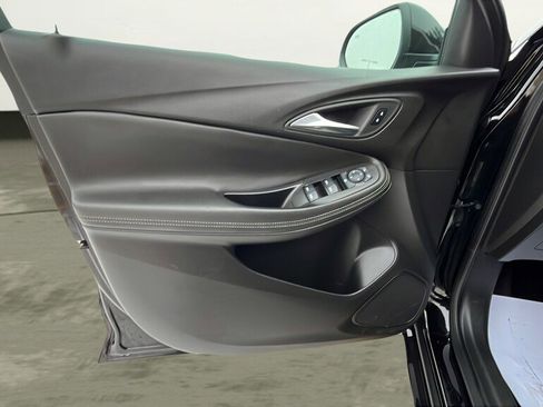 Used 2024 Buick Encore GX Sport Touring image 16