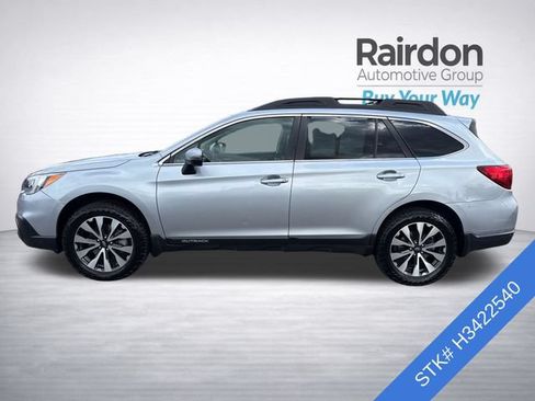 Used 2017 Subaru Outback 2.5i Limited AWD/4WD image 4