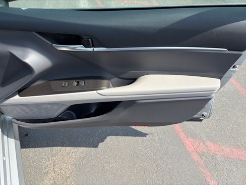 Used 2023 Toyota Camry LE AWD/4WD image 16
