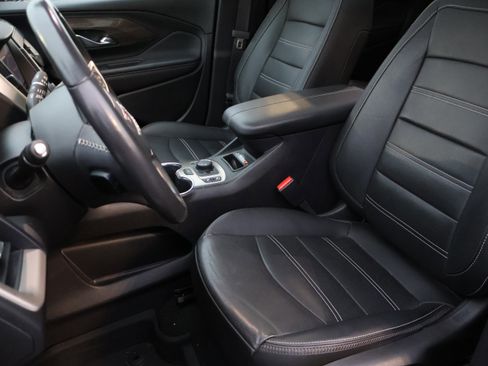 Used 2022 GMC Terrain Denali w/ LPO, Floor Liner Package image 43