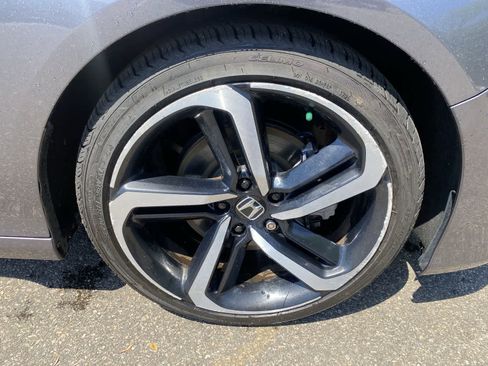 Used 2020 Honda Accord Sport image 14