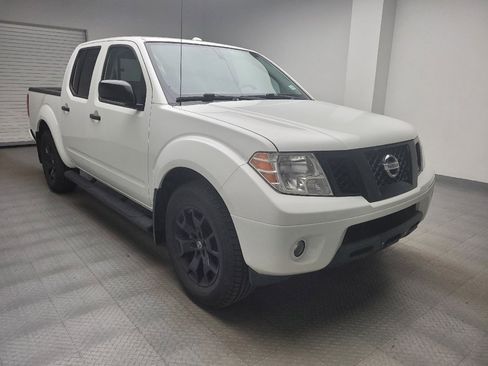 Used 2018 Nissan Frontier SV w/ Value Truck Package RWD image 13
