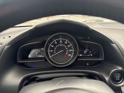 Used 2018 MAZDA MAZDA3 Touring image 28