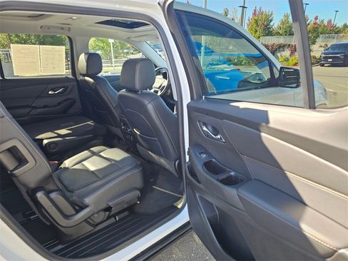 Used 2020 Chevrolet Traverse Premier w/ Redline Edition image 14