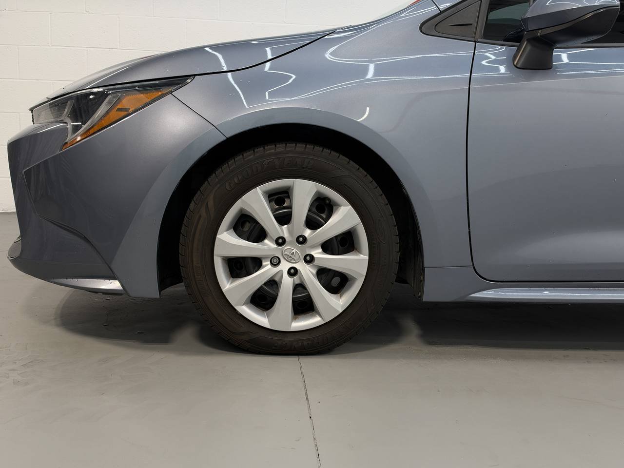 Used 2021 Toyota Corolla LE FWD image 10