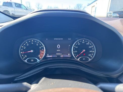 Used 2015 Jeep Renegade Limited image 15