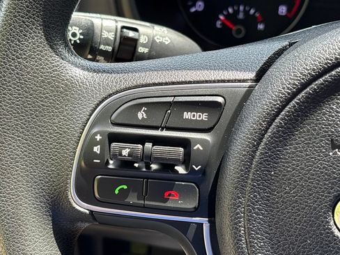 Used 2018 Kia Sportage LX AWD/4WD image 17