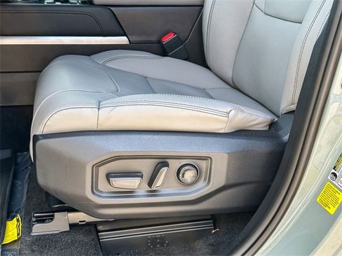 New 2026 Toyota Tundra Limited image 12