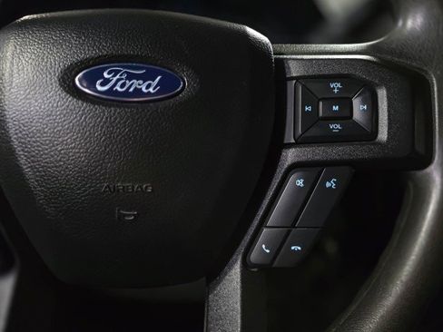 Used 2021 Ford F550 XL 4WD DRW Regular Cab Dually image 23