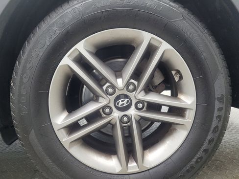 Used 2018 Hyundai Santa Fe Sport AWD/4WD image 31