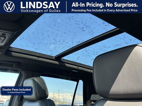 Used 2021 GMC Yukon Denali w/ Advanced Technology Package AWD/4WD image 26
