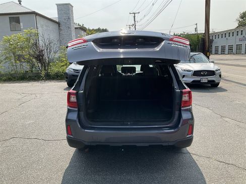 Used 2015 Subaru Outback 2.5i Limited AWD/4WD image 12