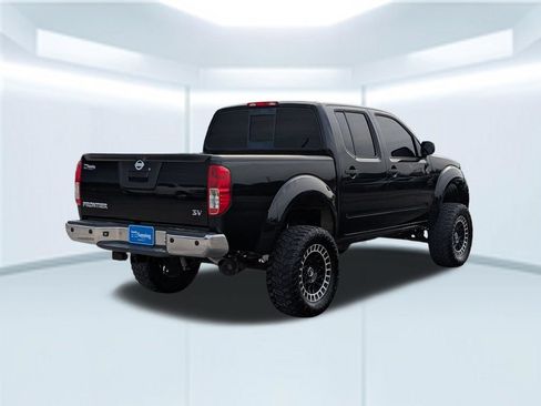 Used 2018 Nissan Frontier SV w/ Value Truck Package RWD image 6