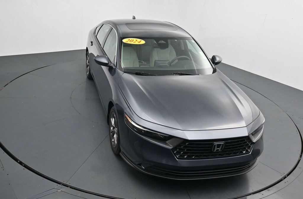 Used 2024 Honda Accord EX image 24