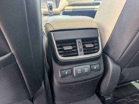 Used 2022 Subaru Legacy Limited AWD/4WD image 29