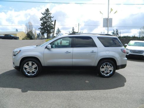 Used 2017 GMC Acadia Limited SLT image 5