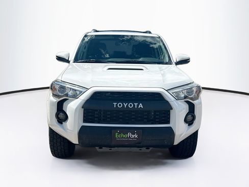 Used 2019 Toyota 4Runner TRD Off-Road Premium AWD/4WD image 2
