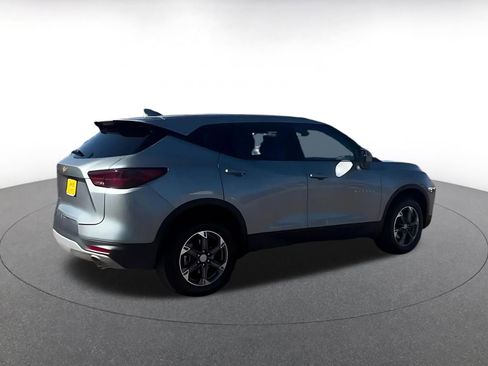 Used 2025 Chevrolet Blazer LT image 14