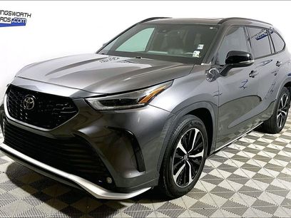 Used 2021 Toyota Highlander XSE