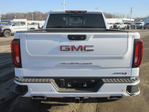 New 2026 GMC Sierra 1500 AT4 w/ AT4 Premium Package image 6