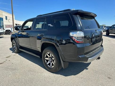 Used 2019 Toyota 4Runner TRD Off-Road Premium image 6