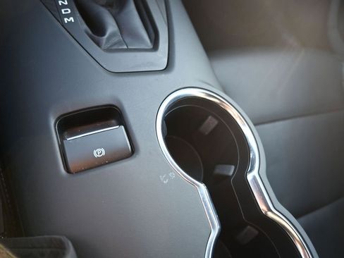 Used 2025 Ford Mustang GT Premium image 33