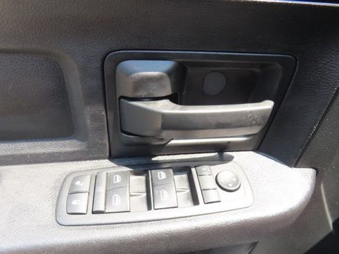 Used 2015 RAM 2500 Tradesman AWD/4WD image 18
