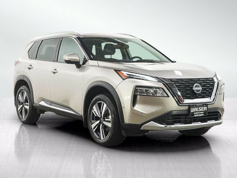 Used 2023 Nissan Rogue Platinum AWD/4WD image 7