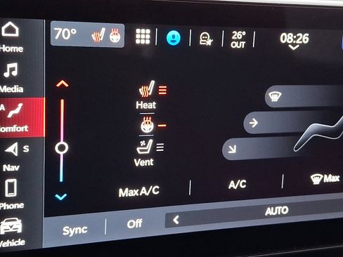 New 2025 Alfa Romeo Tonale AWD w/ Premium Package image 20