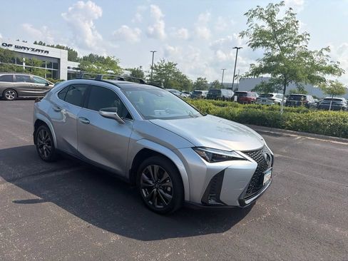 Used 2024 Lexus UX 250h F Sport AWD/4WD image 16