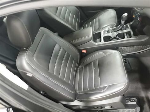 Used 2017 Ford Escape Titanium AWD/4WD image 5