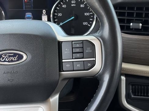 Used 2024 Ford Expedition Max Limited AWD/4WD image 16