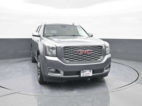 Used 2018 GMC Yukon XL Denali w/ Denali Ultimate Package image 2