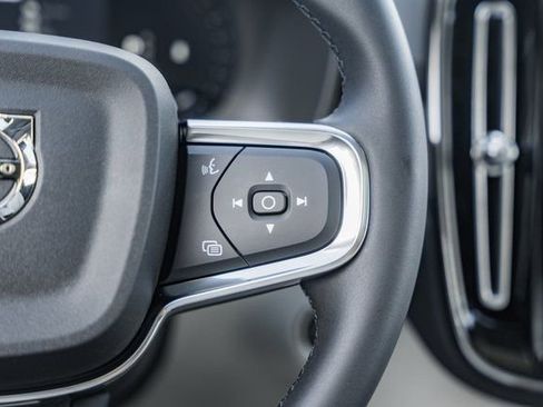 New 2026 Volvo XC40 B5 Ultra w/ Protection Package Premier image 30