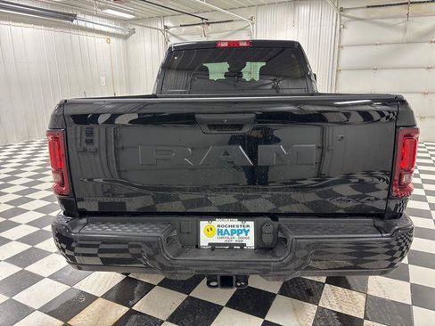 New 2026 RAM 2500 Big Horn AWD/4WD image 4