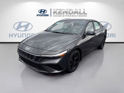 New 2026 Hyundai Elantra Sport FWD image 3