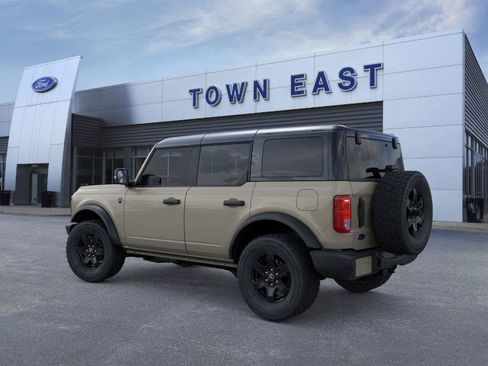 New 2025 Ford Bronco Big Bend image 4