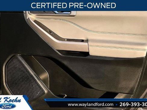 Certified 2023 Ford Explorer XLT w/ Equipment Group 202A AWD/4WD image 23