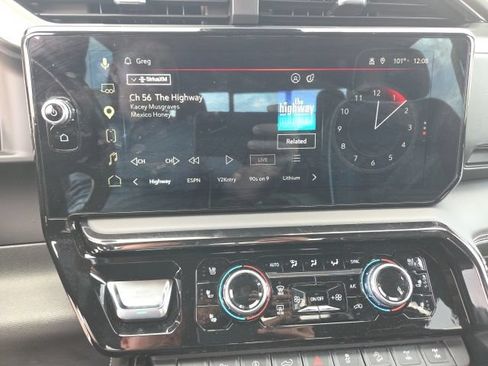 Used 2022 GMC Sierra 1500 AT4X AWD/4WD image 11