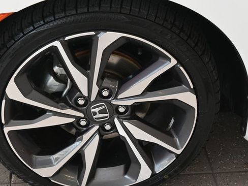 Used 2020 Honda Civic Touring image 20