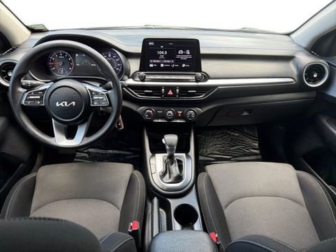 Used 2024 Kia Forte LX FWD image 13