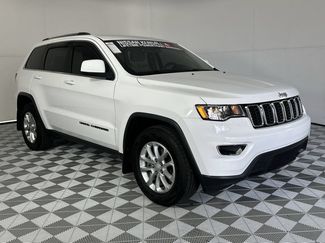 Used 2021 Jeep Grand Cherokee Laredo RWD video 2