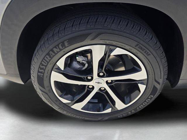 Certified 2024 Chevrolet Trax RS w/ Driver Confidence Package FWD image 9