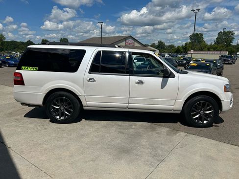 Used 2017 Ford Expedition EL Limited w/ Equipment Group 301A AWD/4WD image 4