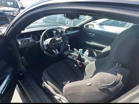 Used 2021 Ford Mustang GT w/ Black Accent Package RWD image 4