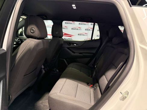 Used 2026 Chevrolet Equinox LT image 32