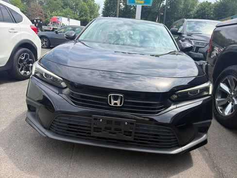 Used 2023 Honda Civic EX image 2